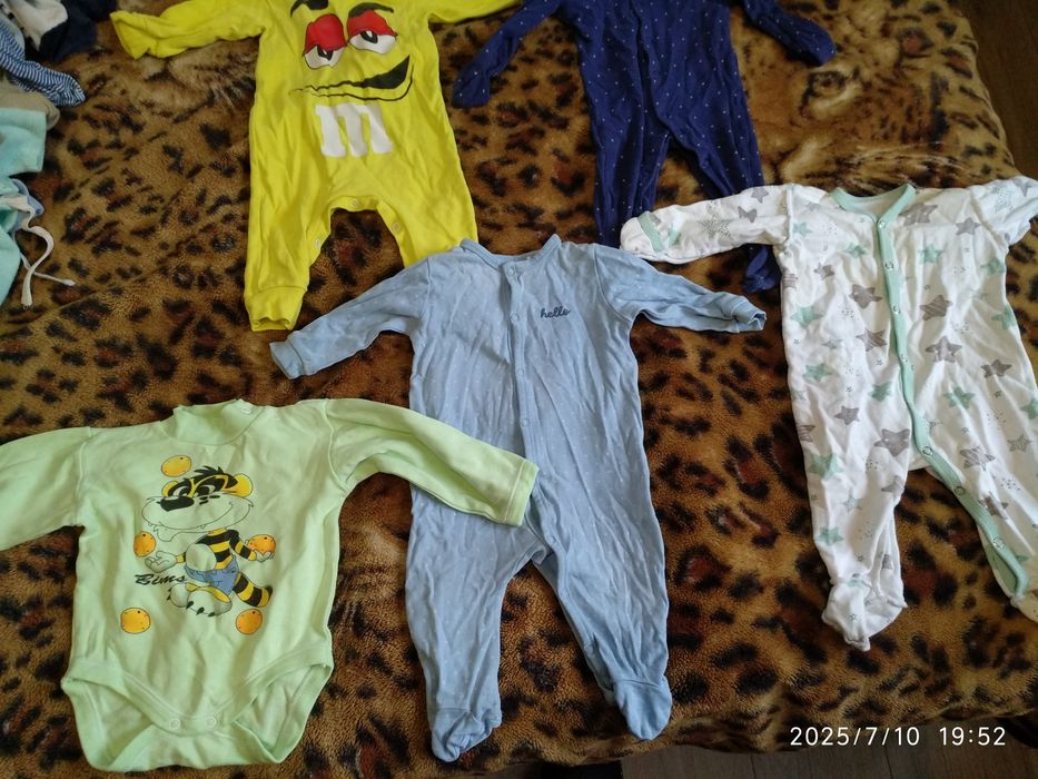 Боді с довгим рукавом .