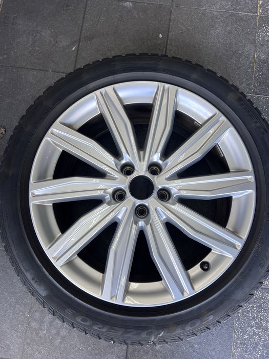 Audi Original, Pirelli Winter Sottozero 3 245/45 R19 102V