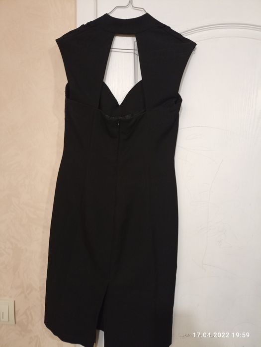 Платье чёрное короткое