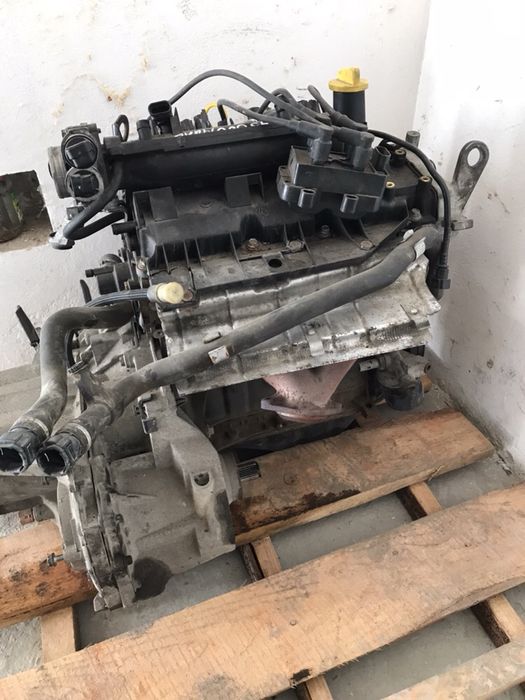 Двигатель мотор двигун рено renault clio kangoo megane 1,5 dci k9k