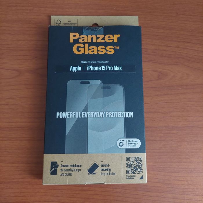 Захисне скло Panzer Glass Classic Fit для iPhone 15 Pro Max