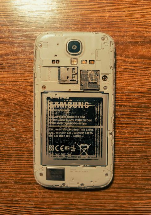 Телефон Samsung )
