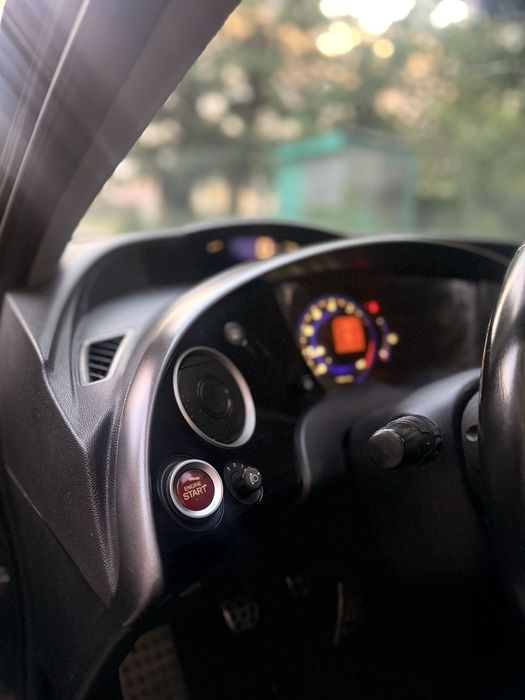 Honda civik 2008 5D , 1.8 газ/бенз ,6ст механика