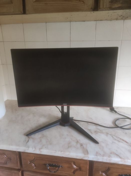 Vendo Monitor AOC Preço Negociável