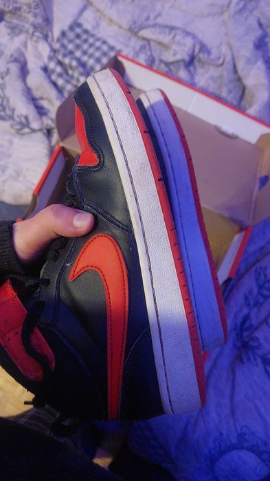 Nike court borough mid 2 37,5