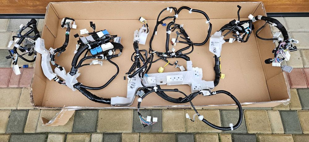 Toyota RAV AIRBAG датчик подушки безпеки оригінал - 89831-28040 - J7