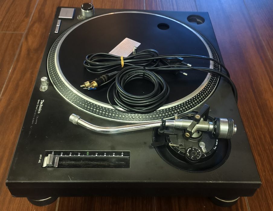 Gramofony Technics SL 1210 MK2 i Stanton STR8 150 MK1
