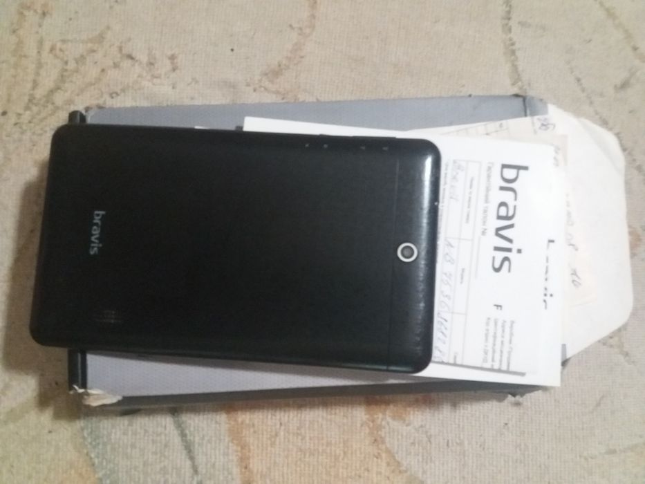 Планшет Б/У на ремонт или запчасти