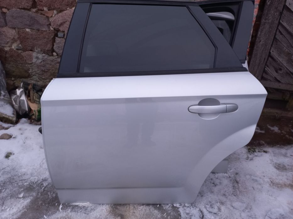 Ford mondeo mk4 1.6 TI VCT wszystkie części klapa lusterko drzwi 58