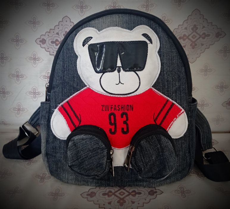 Рюкзак з ведмедем