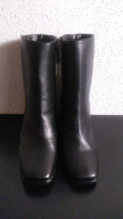 Босоніжки Buffalo  розмір 37