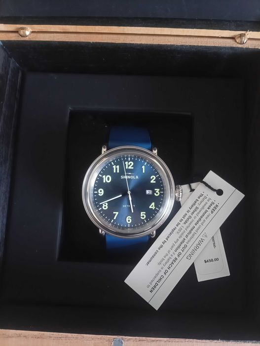 Годинник Shinola / Часы Shinola