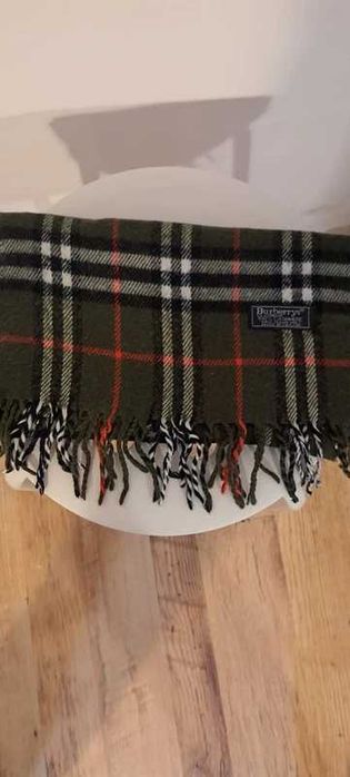 Szalik Burberry – zielona kratka, stan nowy