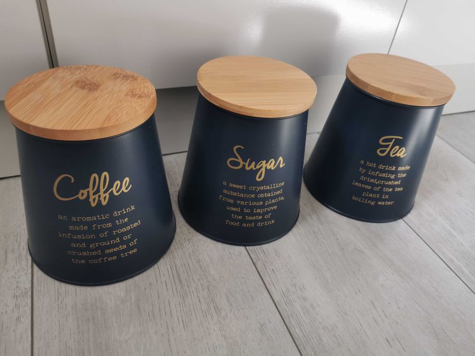 Puszki na kawę, herbete, cukier