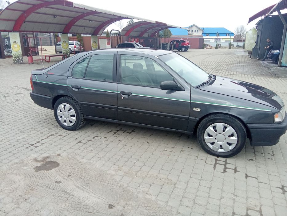 Продам нісана прімєра!