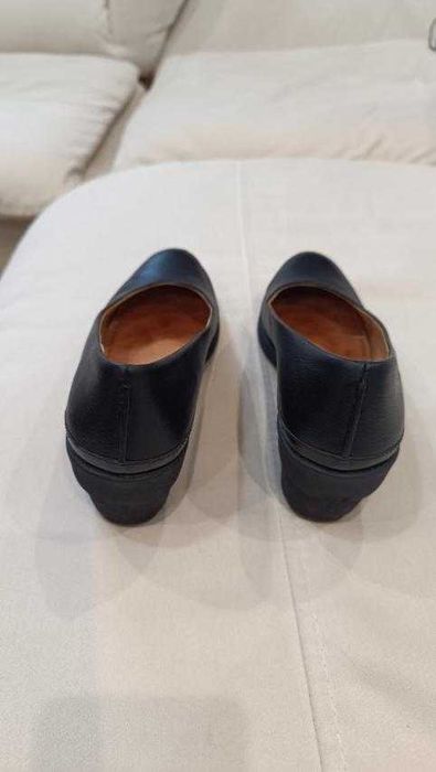 Туфлі жіночі демісезонні шкіряні Clarks р. 37