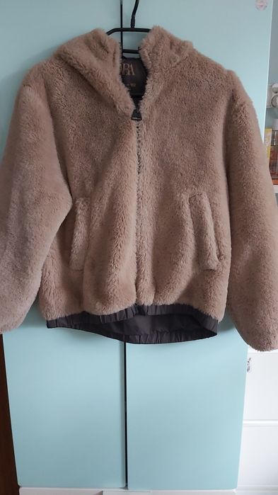 Futerko dla dziewczynki Zara 152