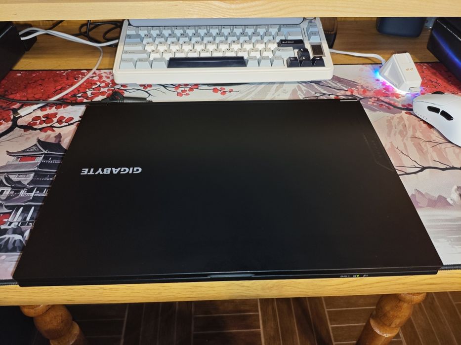 Ігровий ноутбук Gigabyte G6  Intel Core i7-13620H  4,9 ГГц, NVIDIA GeForce RTX  4050,  16/512 ГБ