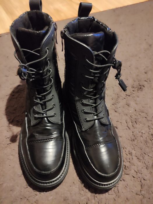 Buty damskie zimowe