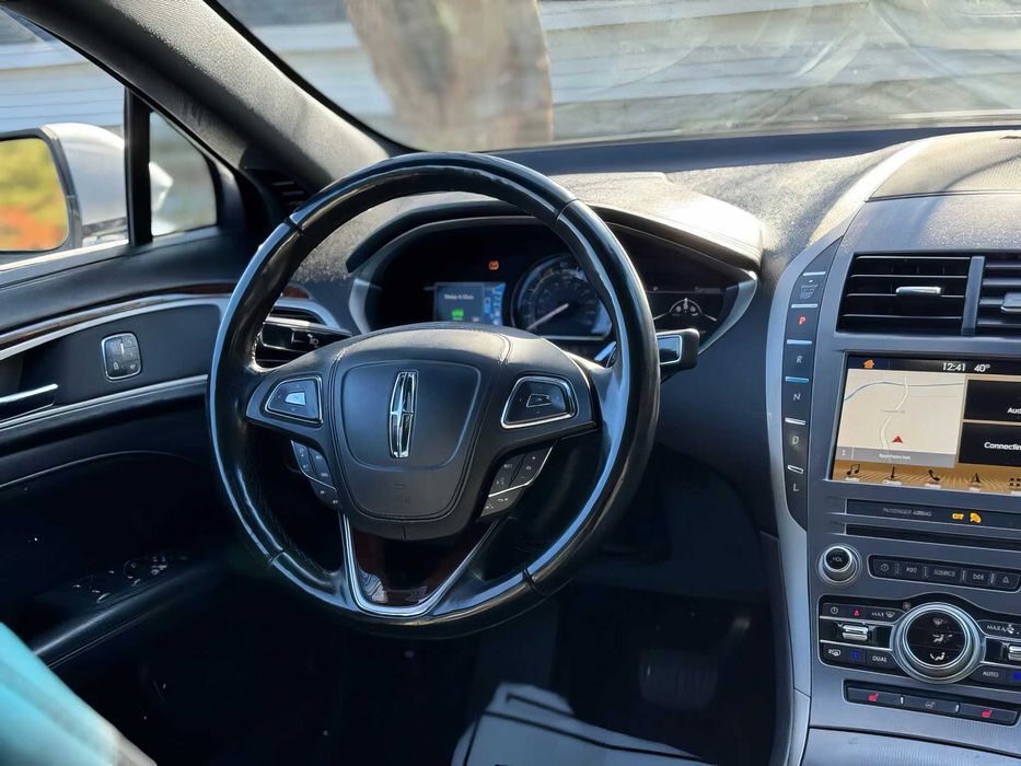 Lincoln MKZ      2018