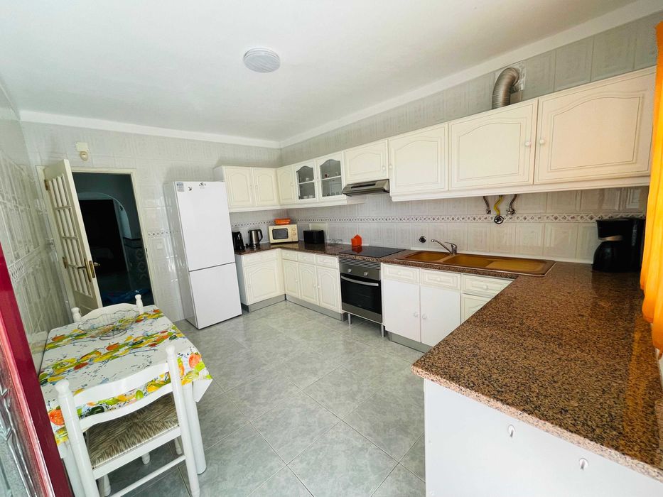 Moradia V4 com piscina privada 450m praia - Férias