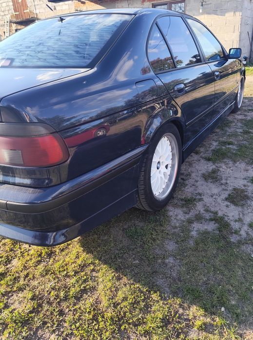 Sprzedam prywatne auto BMW E39 2.8 b+gaz