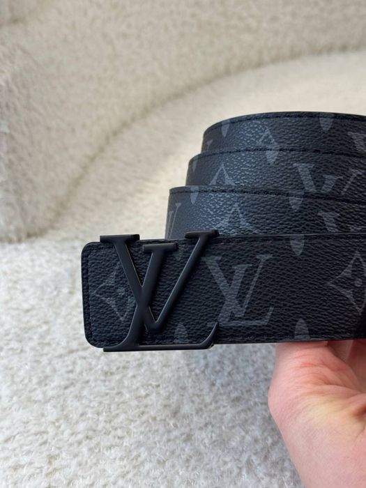 Ремінь чорний лого без коробки