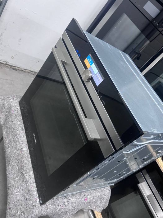 Духова шафа Siemens HB678GBS6