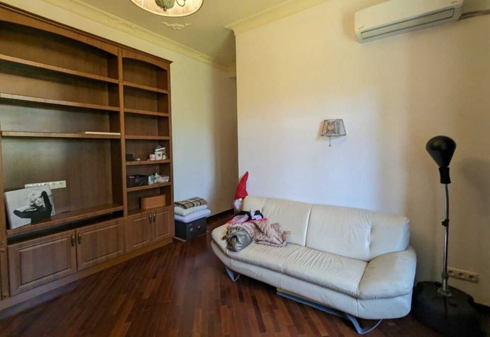 Приватний будинок 280 м² у КМ «Аріадна» | 10 соток | охорона | автономність АП