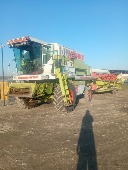 Claas dominator 218