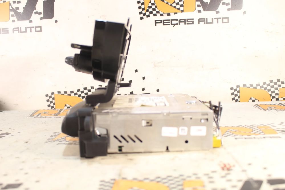 Rádio / auto-rádio MINI Mini (R56)
