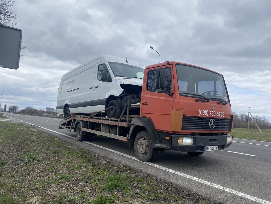 Евакуатор24/7 Дубно обл. Україна цілодобово евакуація авто лавета