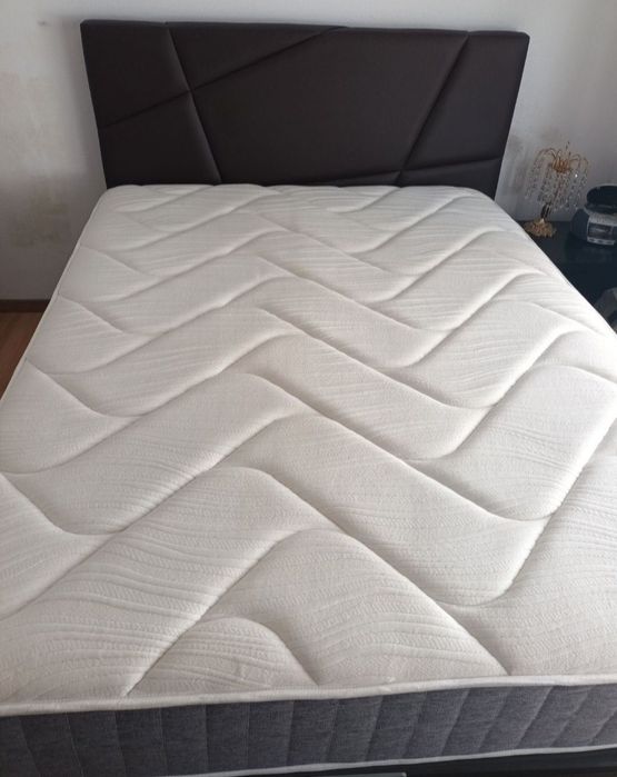 Cama completa com arrumação