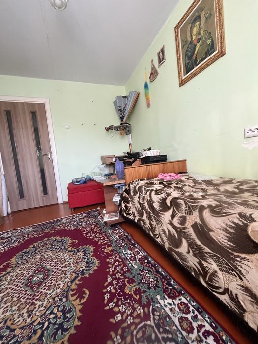 Терміново пролам 4-ну квартиру в Соснівці