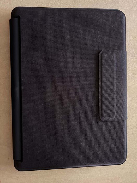 Ipad 8 generacji + klawiatura