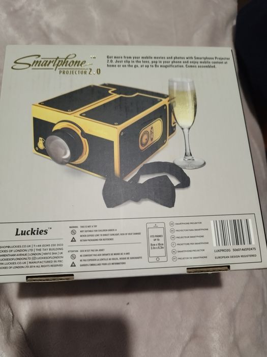 Smartphone projector