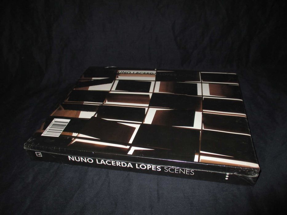 Livro Nuno Lacerda Lopes Scenes Do Desenho à representação Novo