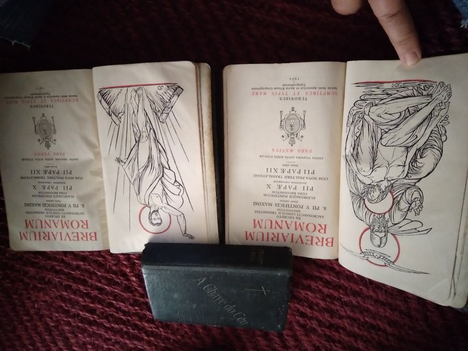 Missal romano quotidiano e Missal paroquial