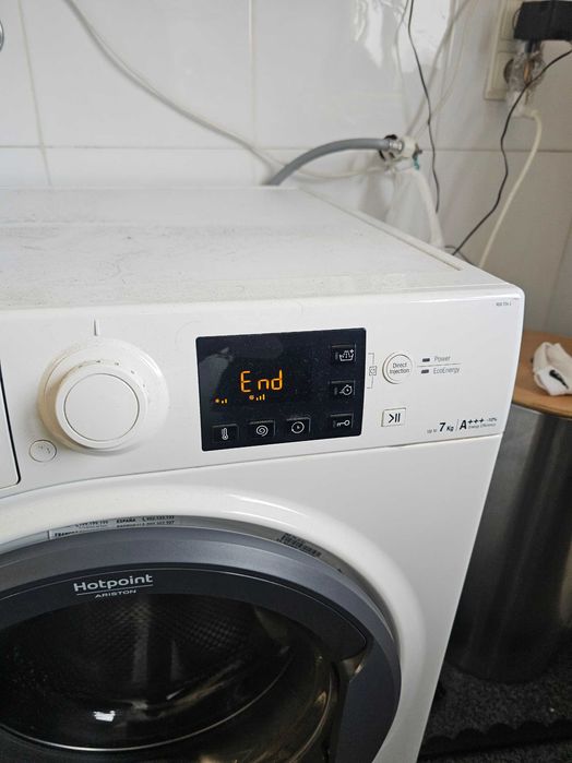 Máquina de lavar roupa Ariston Hotpoint A+++