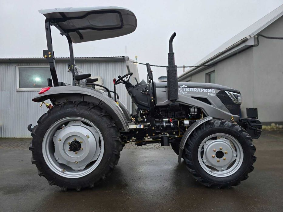 Повнопривідний трактор TERRA FENG 555XG із євронавіскою,козирок, серга
