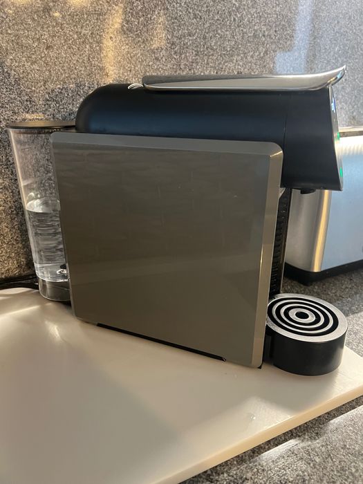 Máquina de Café DELTA Q Mini Qool Cinzento