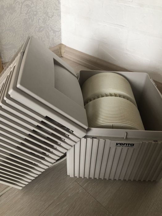 Очисник-зволожувач повітря VENTA Німеччина, 14 м2/аквафильтр