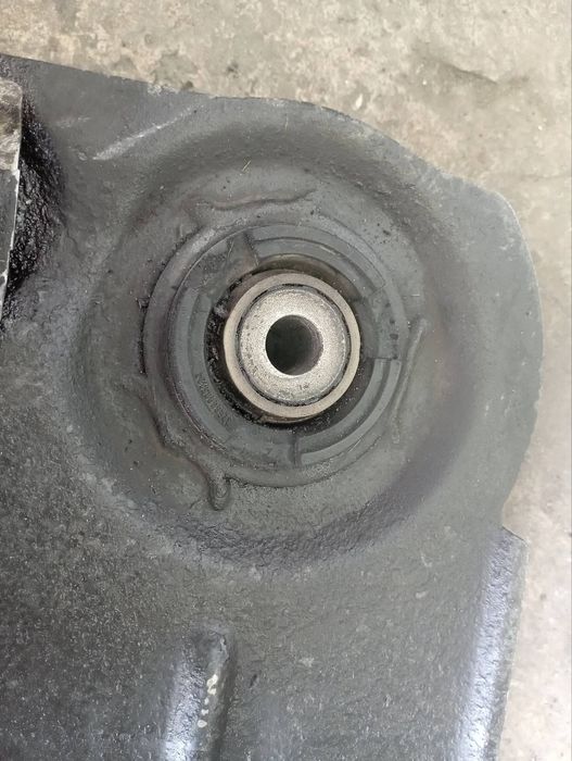 Подрамник трафик виваро примастар