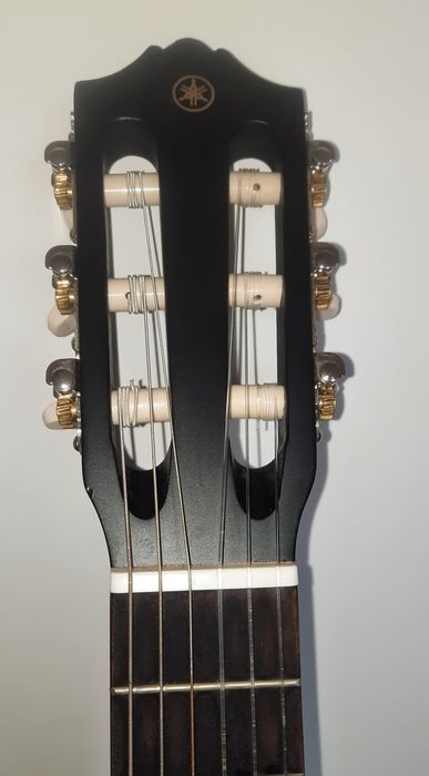 Продам гиталель ямаха gl1