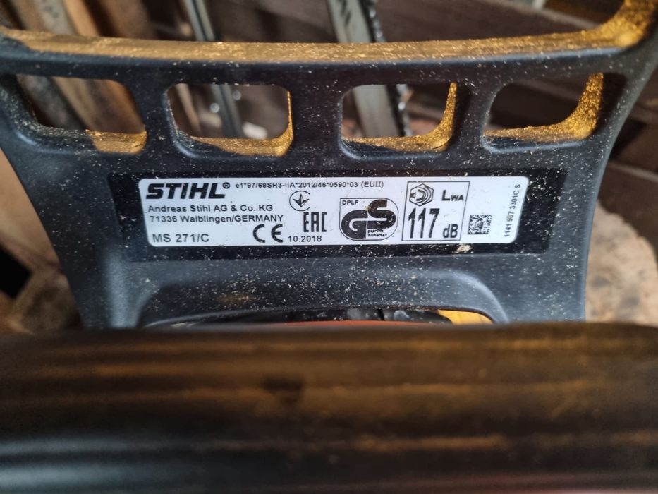 pilarka Stihl MS 271 o mocy 3,5 KM