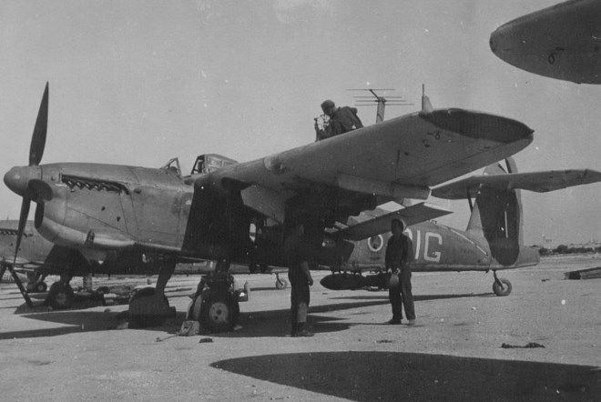 Файрей БАРРАКУДА МК 11 сборная модель самолета 1/72