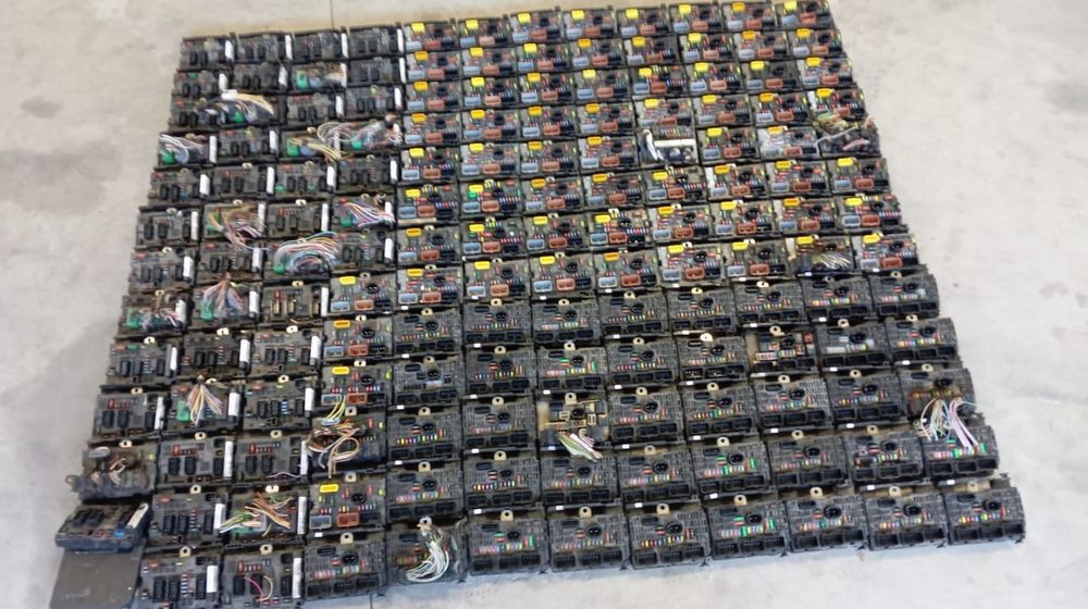 BSM блок запобіжників 9664706280,9666700480,9659741880