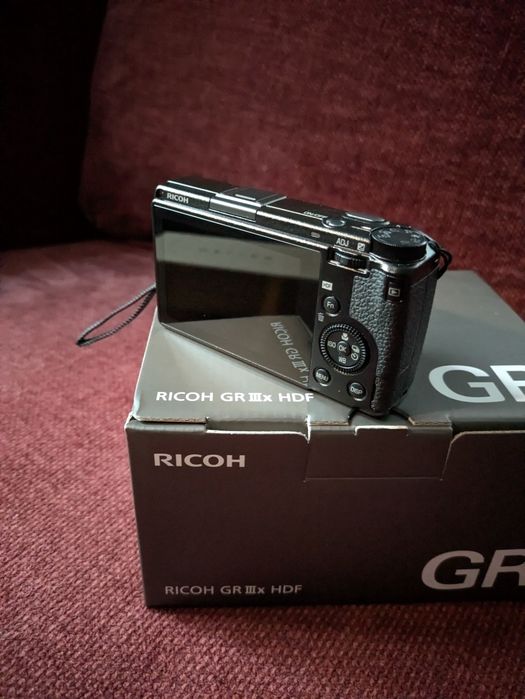 Ricoh GR IIIx HDF