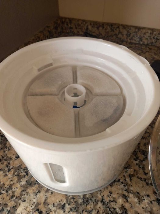 dispensador automatico de agua para gato  novo