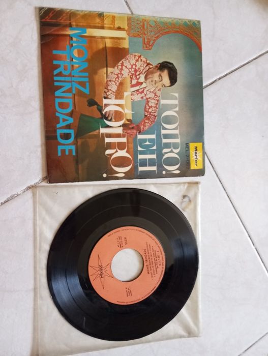 Vinil Raro Moniz Trindade Toiro! EhToiro EP de 1962